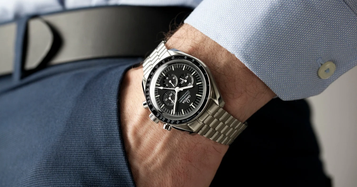 WESTEN Lunar Commander 42mm Watch
